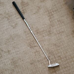 New Cleveland Golf HB Soft 2 Putter with Black Grip